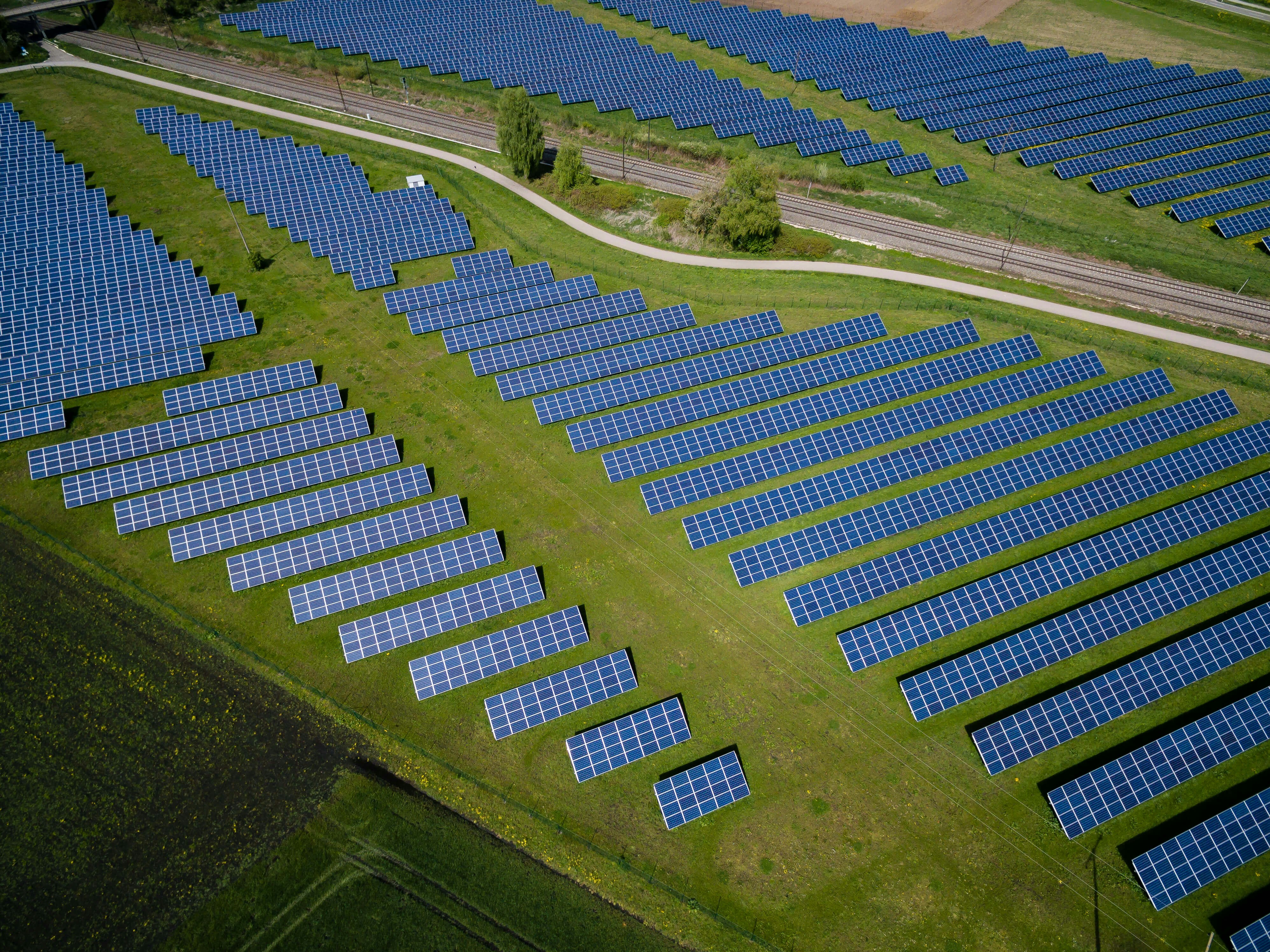 Large Scale Solar Field Grid View